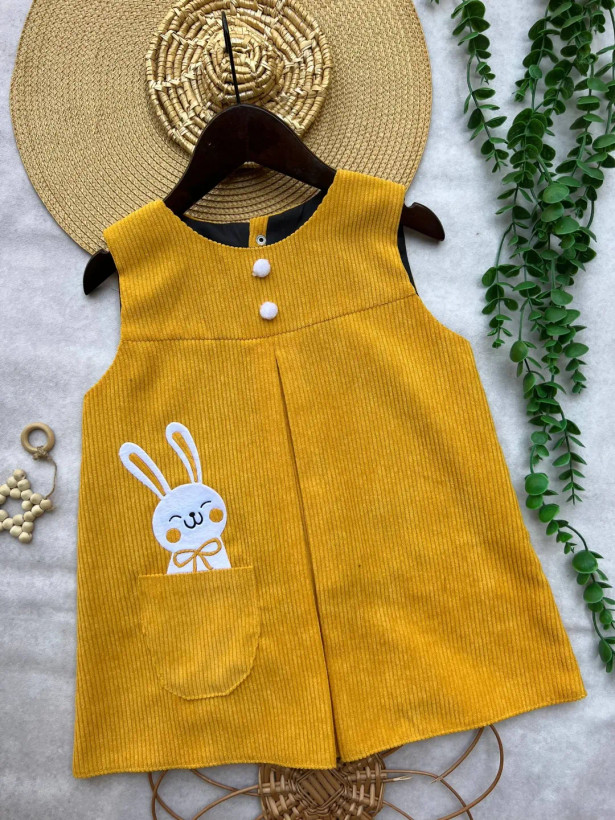 جلو پیلی زیبا