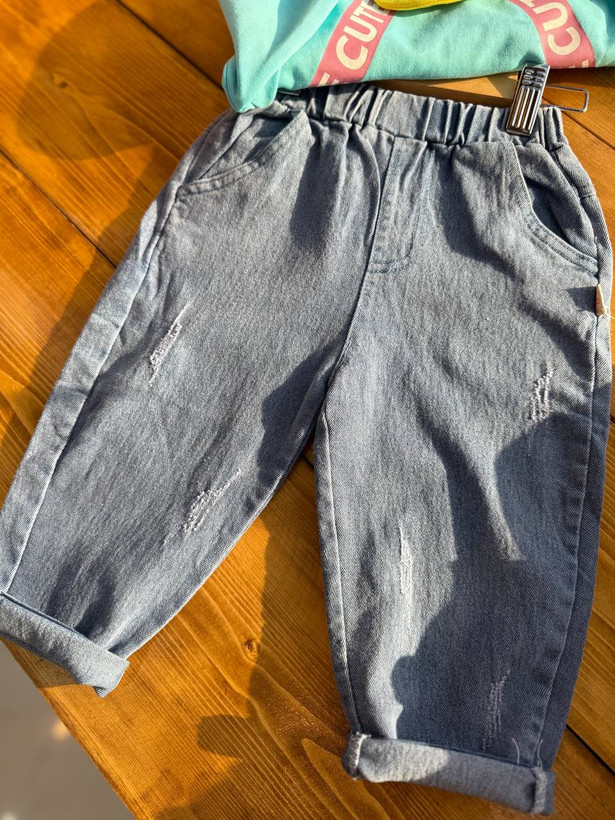 استایل شلوار مام فیت ساده